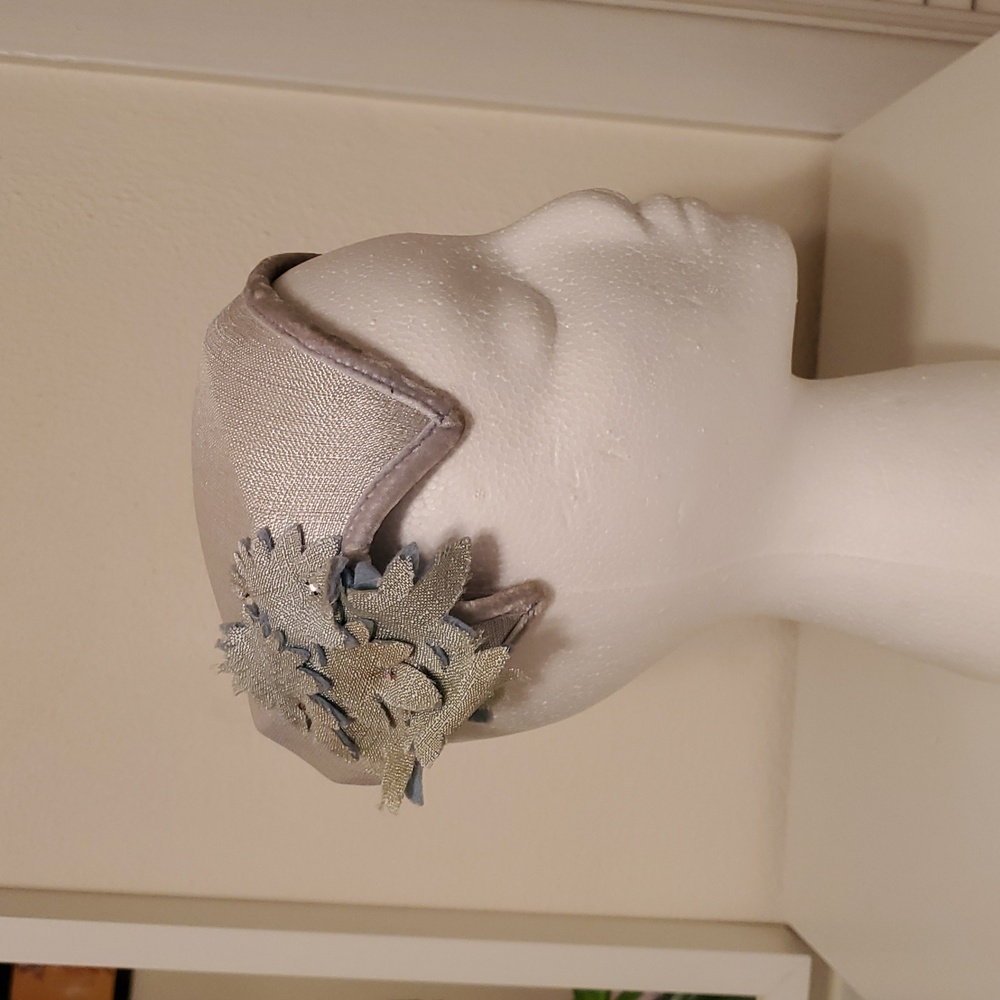 1950s Lucy Pale Dusty Baby Blue Rhinestone Flower Retro Vintage Cockta Hat Pinup - Picture 2 of 11